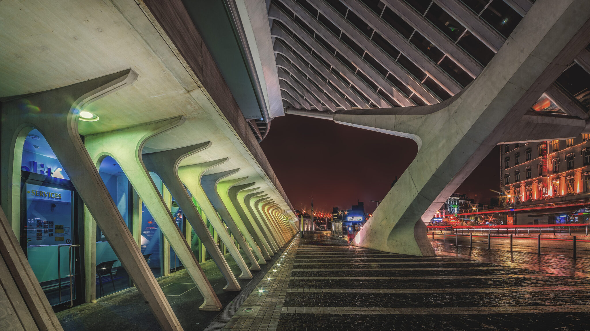 Lüttich Bahnhof bei Nacht
